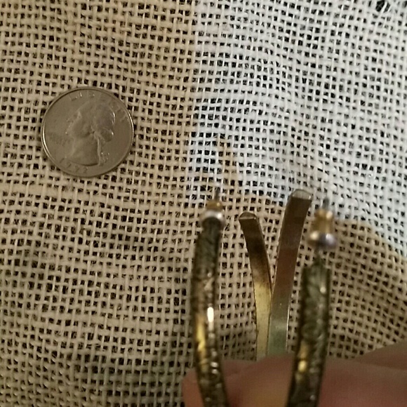 Gold hoops - Picture 3 of 4